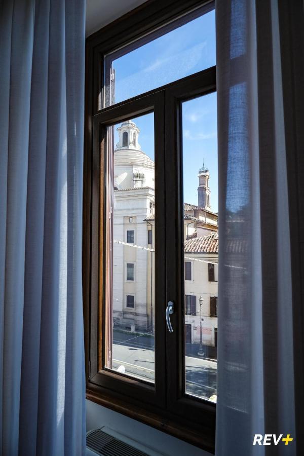 Mecenate Apartment Colosseum ローマ エクステリア 写真